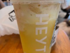 -喜茶(深圳海岸城店)