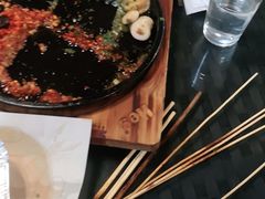 -何师烧烤·香辣蟹·川菜·30年老品牌(太古里旗舰店)