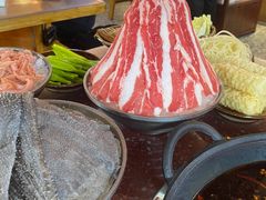 -赵美丽·重庆社区火锅·直营店(火车东站·中豪国际店)