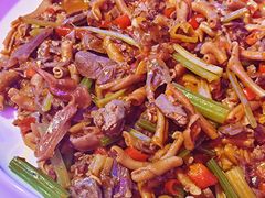-巴特餐饮6加1音乐餐吧·新疆菜