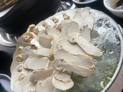 -野菌皇海景野生菌火锅(滨海大道店)