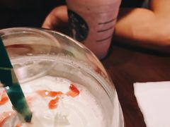 -星巴克(广州淘金路店)