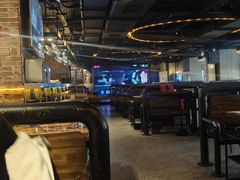 -麦凯伦烧烤·精酿超级工厂店(金桥总店)
