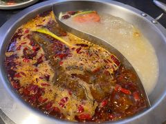 -沸炉重庆老火锅(军事博物馆店)