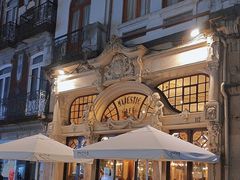-Majestic Café