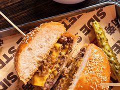 绝代佳人招牌汉堡-Side Street街旁(交道口店)