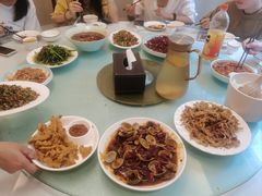 -川人川菜馆·小龙虾·鲜虾现做(黄山路店)