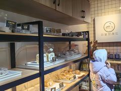-韩国利尔面包(桂林路店)
