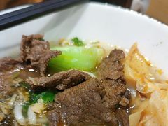 -贯一台湾牛肉面(八一七中路店)