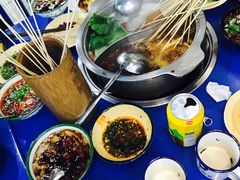 -马路边边·成都串串(翠柏路店)
