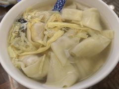 -笑来喜馄饨小笼工坊店(湖滨街店)