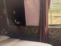 -好家园酒店(深圳坪山技术大学地铁站店)