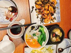 -云海肴·汽锅鸡·云南代表菜(天山百盛优客店)