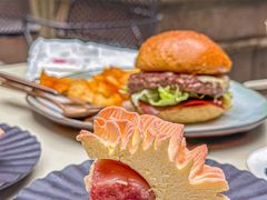 -潮一不贰·法式甜品·生日蛋糕·西式简餐(外滩店)