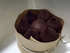 巧克力甘纳许纸杯蛋糕-Awfully Chocolate(来福士广场店)