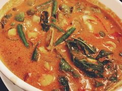 -J Daeng Seafood