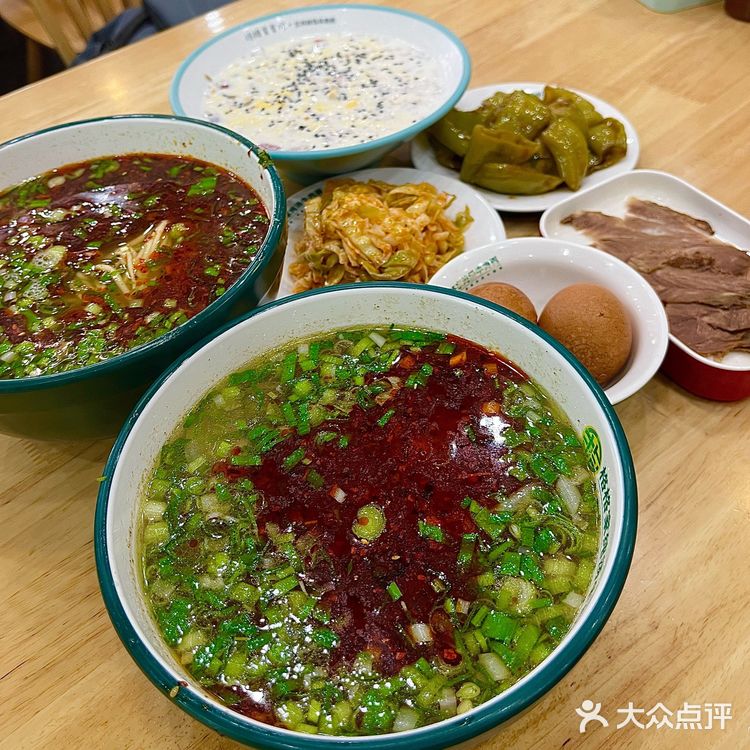 巨好吃的德元牛肉面改名格格家