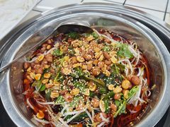 -周良天山牛杂城(天山路总店)