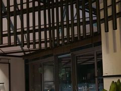 -瑰丽酒店·海吧·天际下午茶·现场DJ·天台酒吧
