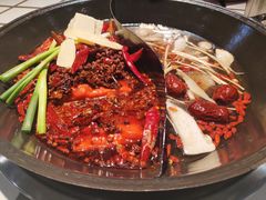 -贰回巷火锅馆(钟楼店)