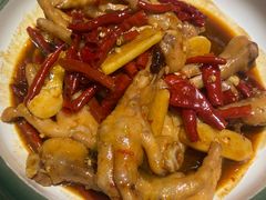 -费大厨辣椒炒肉(高铁吾悦广场店)