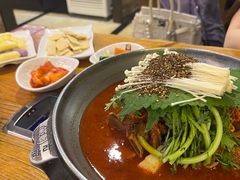 -喇喇排骨火锅·传统韩式脊骨汤(望京西园总店)