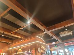 -巴卤社老火锅(财富店)