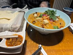 -95号酱骨·一块豆腐(展春园西路店)