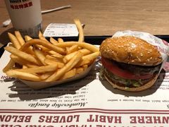 -The Habit Burger Grill 哈比特汉堡(复兴soho店)