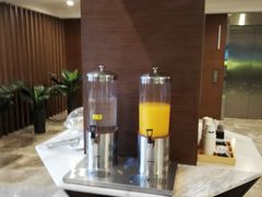 -西安钟楼北大街希尔顿欢朋酒店