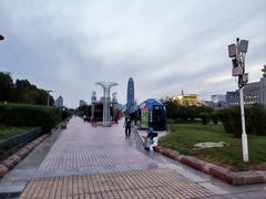 -泉城广场