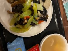 -白云机场易登机休息室