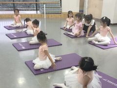 -刘诗昆艺术学校(一品天下校区)