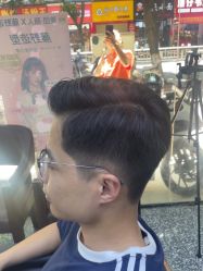 -藤野造型专业烫染接发