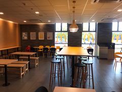 大堂-麦当劳(石坝服务区店)