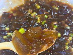 肉末炒凉粉-黄小串·烤串海鲜涮牛肚(升龙广场店)