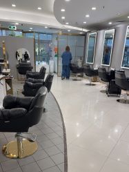 -八佰伴8008星级形象店