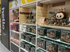 -泡泡玛特POPMART(凯德大峡谷店)