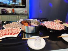 -唯爱KTV聚会餐厅(仙林东城汇店)