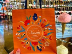 -VENCHI 闻绮(广州太古汇店)