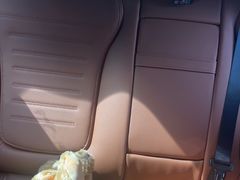 -上海星瀚奔驰4S店(红柳路店)