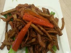 茶树菇炒巴烤肉-粤仔湾砂锅粥(广益哥伦布店)
