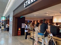 -星巴克(浦东机场T2到达店)