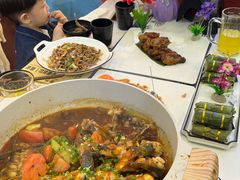 -刘姐啤酒鱼民族演艺餐厅(西街总店)