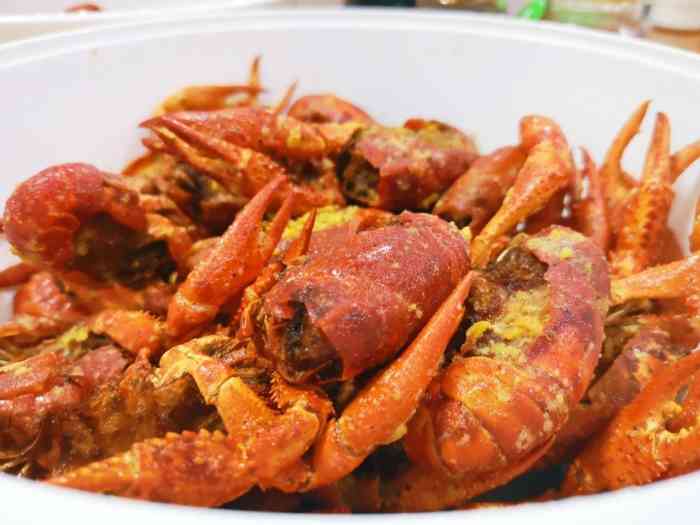 屋里香小龙虾-"同事在朋友圈发了一条,在宁德想吃小龙虾要.