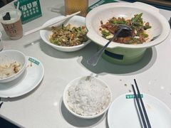 -绿草地·湘菜(7mall店)