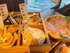 -阿婆情腊排骨火锅·野生菌季(古城旗舰店)