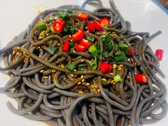 -肖四女乐山跷脚牛肉(世博源店)