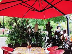 -BROWNSTONE布朗石西班牙餐厅(富城店)