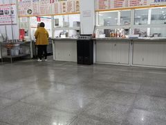 -财经大学学生公寓食堂